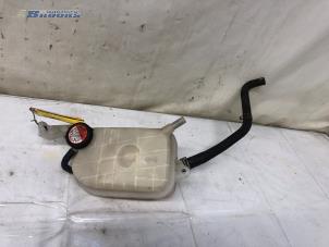 Gebruikte Koelvloeistof Reservoir Toyota Avensis Wagon (T27) 1.8 16V VVT-i Prijs € 15,00 Margeregeling aangeboden door Autobedrijf Brooks