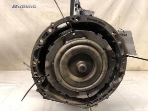 Gebruikte Automaatbak Mercedes C (W205) C-180 1.6 16V Prijs € 800,00 Margeregeling aangeboden door Autobedrijf Brooks