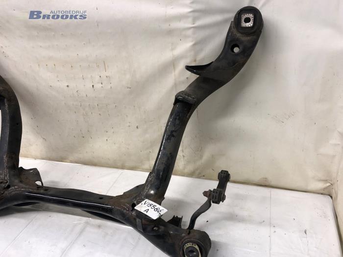 Subframe van een Audi A6 Avant (C6) 2.7 TDI V6 24V 2011
