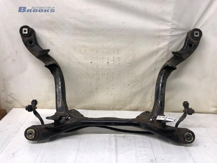 Subframe van een Audi A6 Avant (C6) 2.7 TDI V6 24V 2011