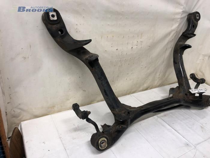 Subframe van een Audi A6 Avant (C6) 2.7 TDI V6 24V 2011