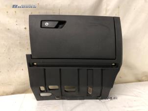 Gebruikte Dashboardkastje Audi RS 3 Sportback (8YA) 2.5 TFSI 20V Quattro Prijs € 60,00 Margeregeling aangeboden door Autobedrijf Brooks