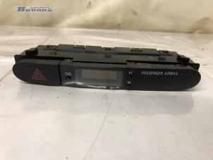 Gebruikte Uurwerk Toyota Urban Cruiser 1.33 Dual VVT-I 16V 2WD Prijs € 25,00 Margeregeling aangeboden door Autobedrijf Brooks