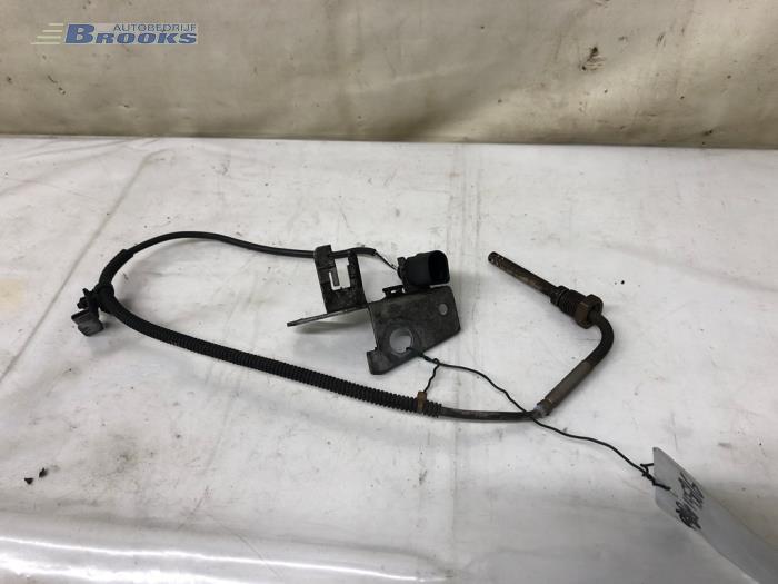 Gebruikte Uitlaat temperatuursensor Audi A6 Avant (C6) 2.7 TDI V6 24V Prijs € 70,00 Margeregeling aangeboden door Autobedrijf Brooks