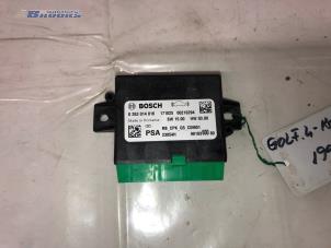 Gebruikte PDC Module Citroen C4 Grand Picasso (3A) 1.2 12V PureTech 130 Prijs € 25,00 Margeregeling aangeboden door Autobedrijf Brooks