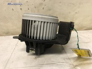 Gebruikte Blower Nissan NV 400 (M9J) 2.3 dCi 125 16V Prijs € 30,00 Margeregeling aangeboden door Autobedrijf Brooks
