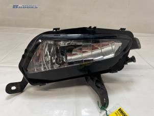 Gebruikte Mistlamp rechts-voor Opel Astra K Sports Tourer 1.6 CDTI 110 16V Prijs € 20,00 Margeregeling aangeboden door Autobedrijf Brooks