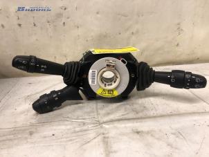 Gebruikte Licht + Raw Schakelaar Fiat Bravo (198A) 1.4 T-Jet 16V 120 Prijs € 50,00 Margeregeling aangeboden door Autobedrijf Brooks