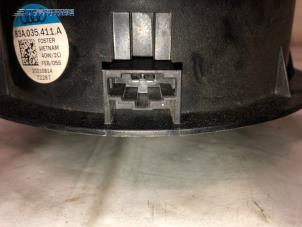 Gebruikte Speaker Audi RS 3 Sportback (8YA) 2.5 TFSI 20V Quattro Prijs € 15,00 Margeregeling aangeboden door Autobedrijf Brooks