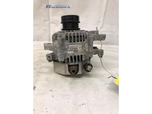 Gebruikte Alternator Toyota Verso S 1.33 16V Dual VVT-I Prijs € 40,00 Margeregeling aangeboden door Autobedrijf Brooks