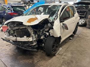 Gebruikte Portierrubber 4Deurs links-achter Peugeot 108 1.0 12V Prijs € 20,00 Margeregeling aangeboden door Autobedrijf Brooks