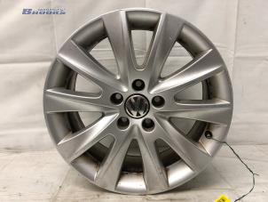 Gebruikte Velg Volkswagen Tiguan (5N1/2) 2.0 TSI 16V 4Motion Prijs € 40,00 Margeregeling aangeboden door Autobedrijf Brooks