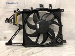 Gebruikte Vin Opel Combo Tour (Corsa C) 1.4 16V Twin Port Prijs € 25,00 Margeregeling aangeboden door Autobedrijf Brooks