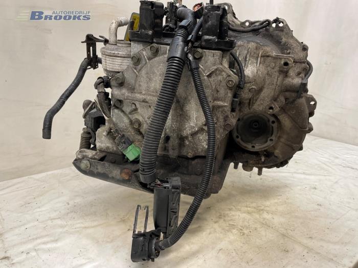 Versnellingsbak van een Volkswagen Polo IV (9N1/2/3) 1.4 16V 2004