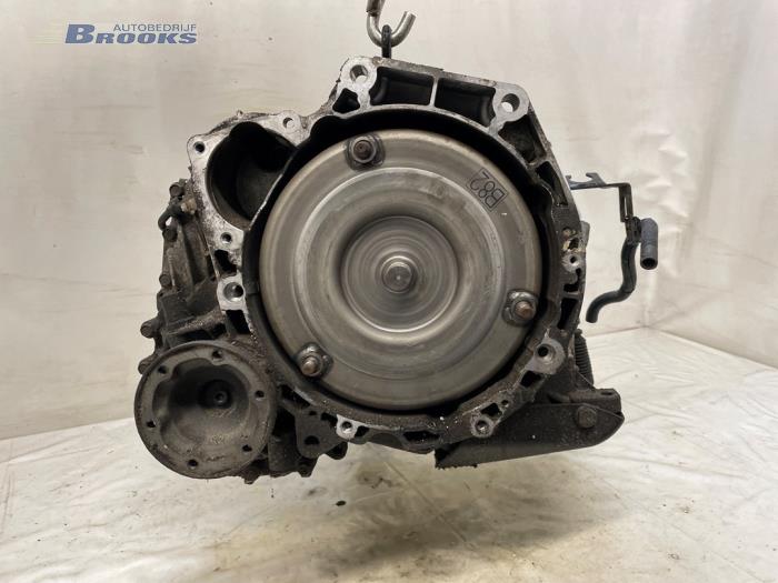 Versnellingsbak van een Volkswagen Polo IV (9N1/2/3) 1.4 16V 2004