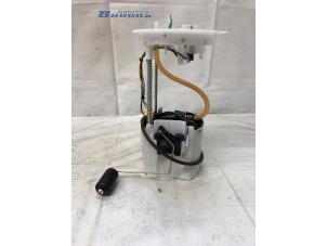 Gebruikte Tank element Pomp Lynk &amp; Co 01 1.5 PHEV Prijs € 165,00 Margeregeling aangeboden door Autobedrijf Brooks