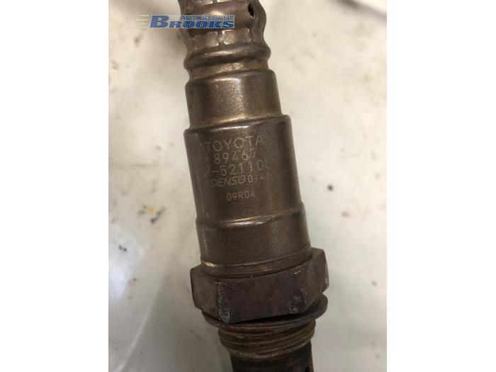 Lambda Sonde van een Toyota Verso S 1.33 16V Dual VVT-I 2011