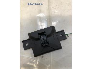 Gebruikte Camera module Mercedes C (W205) C-180 1.6 16V Prijs € 35,00 Margeregeling aangeboden door Autobedrijf Brooks