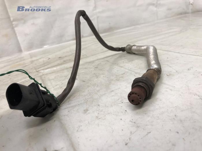 Lambda Sonde van een Mercedes-Benz C (W205) C-180 1.6 16V 2017