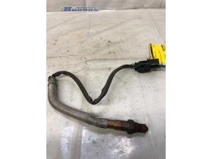 Gebruikte Lambda Sonde Mercedes C (W205) C-180 1.6 16V Prijs € 20,00 Margeregeling aangeboden door Autobedrijf Brooks