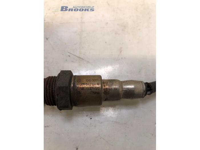 Lambda Sonde van een Mercedes-Benz C (W205) C-180 1.6 16V 2017