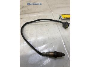 Gebruikte Lambda Sonde Mercedes C (W205) C-180 1.6 16V Prijs € 20,00 Margeregeling aangeboden door Autobedrijf Brooks