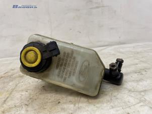 Gebruikte Hoofdremcilinder Ford Fiesta 3 1.4 iC,iCL,iCLX,iS (U9) Prijs € 35,00 Margeregeling aangeboden door Autobedrijf Brooks