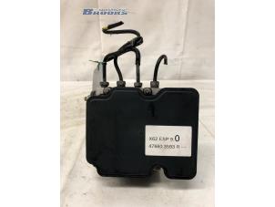 Gebruikte ABS Pomp Opel Movano 2.3 CDTi 16V FWD Prijs € 175,00 Margeregeling aangeboden door Autobedrijf Brooks