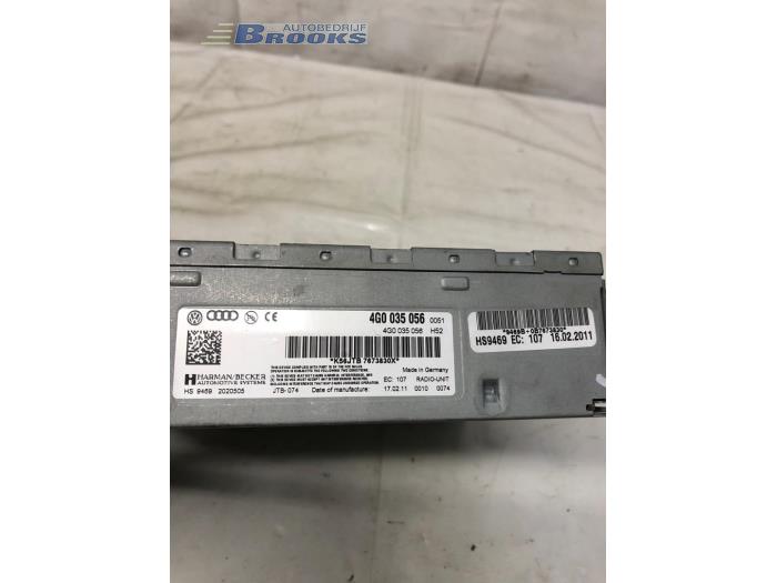 Radio module van een Audi A6 Avant (C6) 2.7 TDI V6 24V 2011