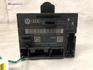 Gebruikte Module Centrale Deurvergrendeling Audi A6 Avant (C6) 2.7 TDI V6 24V Prijs € 25,00 Margeregeling aangeboden door Autobedrijf Brooks