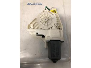 Gebruikte Motor portierruit Audi A6 Avant (C6) 2.7 TDI V6 24V Prijs € 15,00 Margeregeling aangeboden door Autobedrijf Brooks