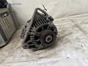 Gebruikte Alternator Renault Twingo (C06) 1.2 Prijs € 15,00 Margeregeling aangeboden door Autobedrijf Brooks