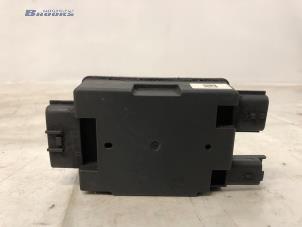 Gebruikte Brandstofpomp module Opel Movano 2.3 CDTi 16V FWD Prijs € 50,00 Margeregeling aangeboden door Autobedrijf Brooks