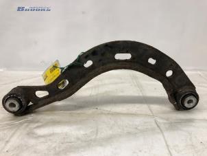Gebruikte Draagarm links-achter Audi A6 Avant (C6) 2.7 TDI V6 24V Prijs € 25,00 Margeregeling aangeboden door Autobedrijf Brooks