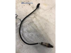 Gebruikte Lambda Sonde Renault Twingo II (CN) 1.2 16V Prijs € 15,00 Margeregeling aangeboden door Autobedrijf Brooks