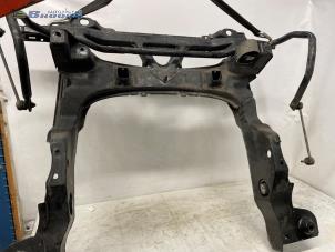 Gebruikte Subframe Mercedes A (W169) 1.7 A-170 5-Drs. Prijs € 100,00 Margeregeling aangeboden door Autobedrijf Brooks