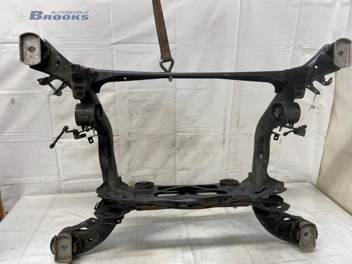 Gebruikte Subframe Audi e-tron Sportback (GEA) 50 Prijs € 200,00 Margeregeling aangeboden door Autobedrijf Brooks
