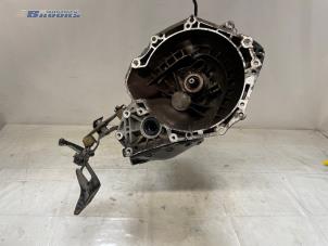 Gebruikte Versnellingsbak Opel Astra H (L48) 1.6 16V Twinport Prijs € 150,00 Margeregeling aangeboden door Autobedrijf Brooks