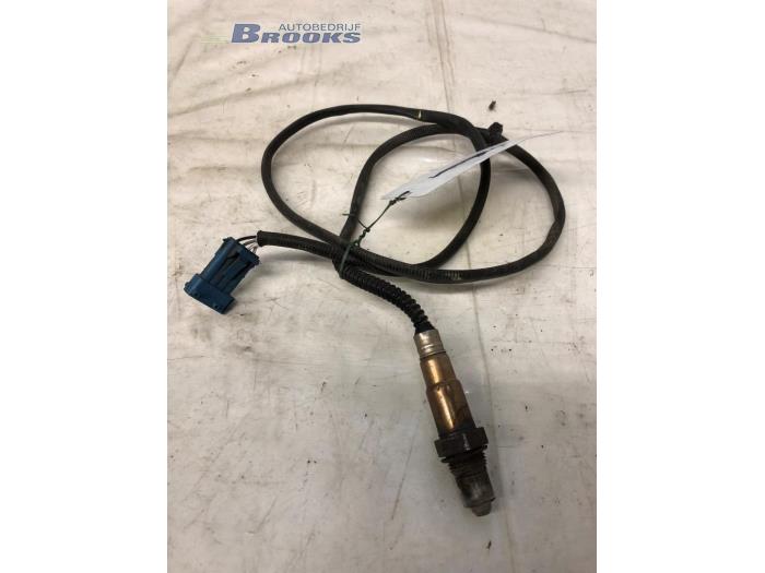 Lambda Sonde van een Peugeot 206 CC (2D) 2.0 16V 2004