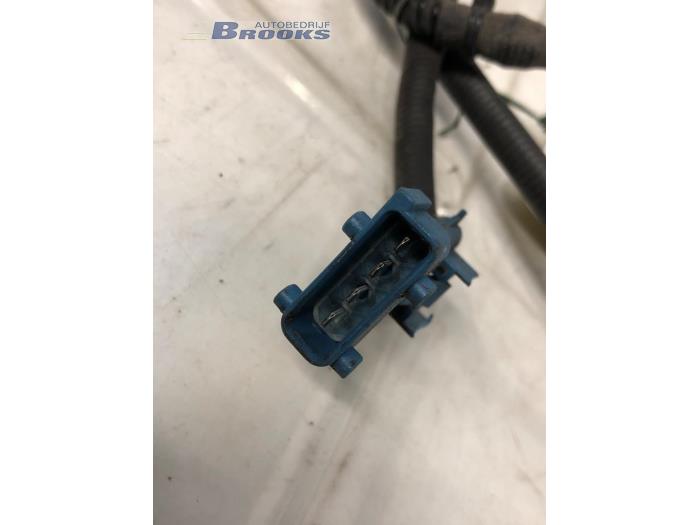 Lambda Sonde van een Peugeot 206 CC (2D) 2.0 16V 2004