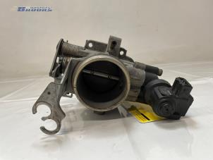 Gebruikte Gasklephuis BMW 3 serie (E46/4) 318i Prijs € 20,00 Margeregeling aangeboden door Autobedrijf Brooks