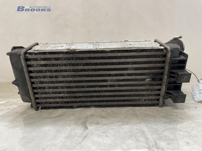 Gebruikte Intercooler Peugeot Partner (GC/GF/GG/GJ/GK) 1.6 HDI, BlueHDI 75 Prijs € 25,00 Margeregeling aangeboden door Autobedrijf Brooks