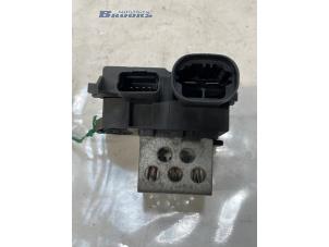 Gebruikte Koelvinweerstand Peugeot Partner (GC/GF/GG/GJ/GK) 1.6 HDI, BlueHDI 75 Prijs € 15,00 Margeregeling aangeboden door Autobedrijf Brooks