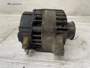 Gebruikte Alternator Peugeot 107 1.0 12V Prijs € 25,00 Margeregeling aangeboden door Autobedrijf Brooks