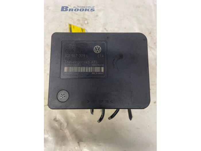 Gebruikte ABS Pomp Audi A3 (8L1) 1.6 Prijs € 20,00 Margeregeling aangeboden door Autobedrijf Brooks