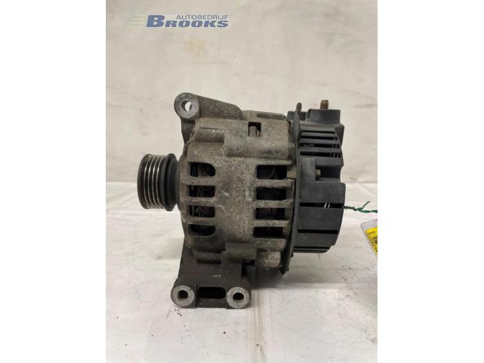 Gebruikte Dynamo Mercedes A (W168) 1.6 A-160 Prijs € 25,00 Margeregeling aangeboden door Autobedrijf Brooks