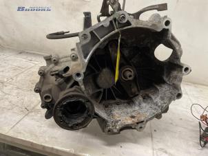 Gebruikte Versnellingsbak Skoda Fabia (6Y2) 1.2 HTP Prijs € 125,00 Margeregeling aangeboden door Autobedrijf Brooks