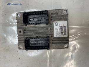 Gebruikte Computer Motormanagement Fiat Grande Punto (199) 1.2 Prijs € 100,00 Margeregeling aangeboden door Autobedrijf Brooks