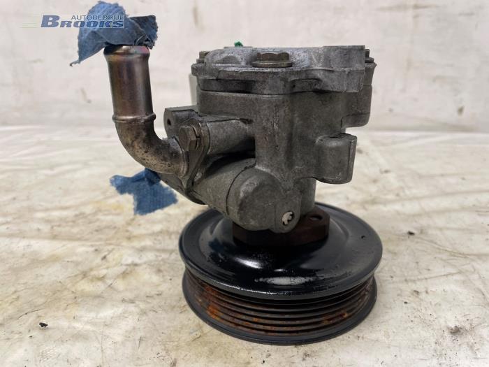 Gebruikte Servopomp Volkswagen Polo III (6N2) 1.4 Prijs € 15,00 Margeregeling aangeboden door Autobedrijf Brooks