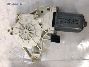 Gebruikte Motor electrisch raam Audi E-tron Sportback (GEA) 50 Prijs € 15,00 Margeregeling aangeboden door Autobedrijf Brooks